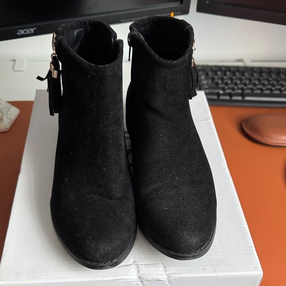 JustFab Black Ankle Boots with Gold Tassel - Picture 2 of 6